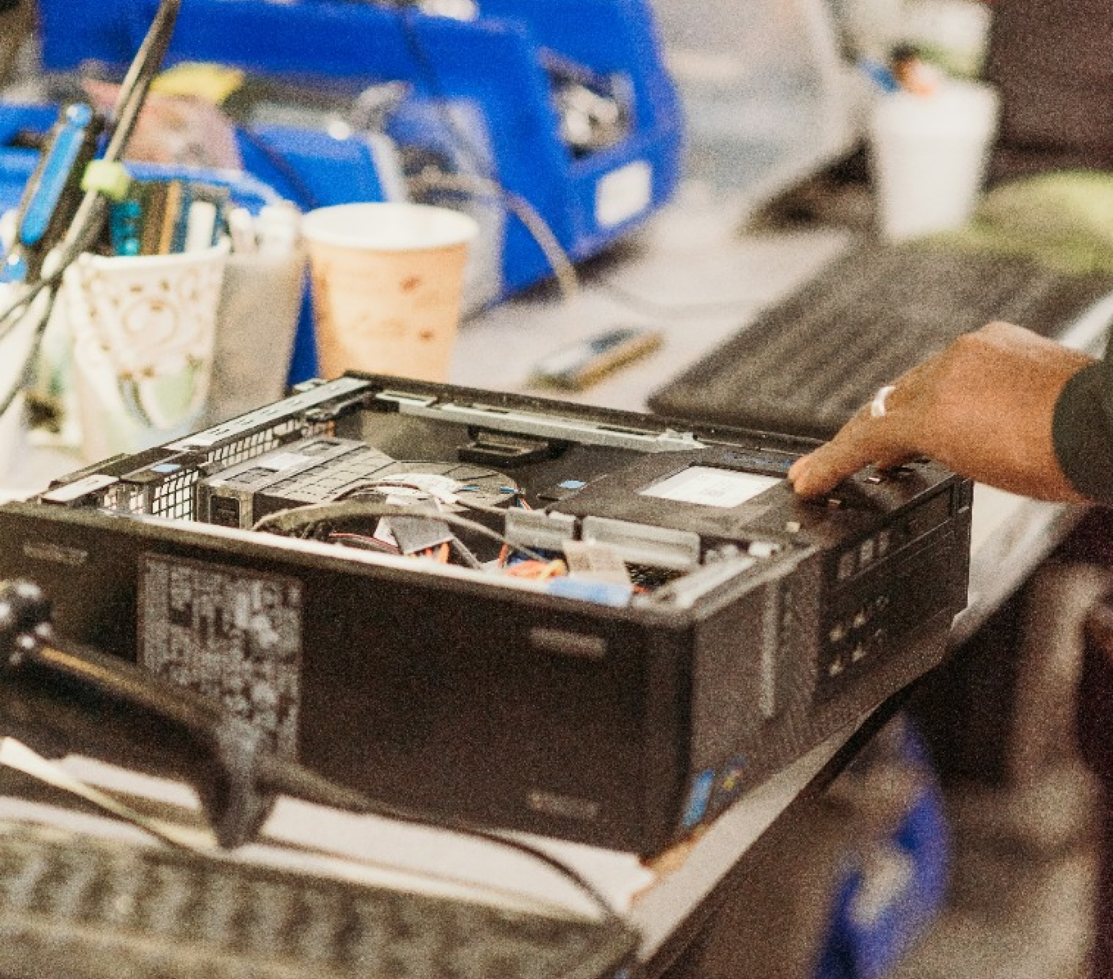 E-waste recycling process